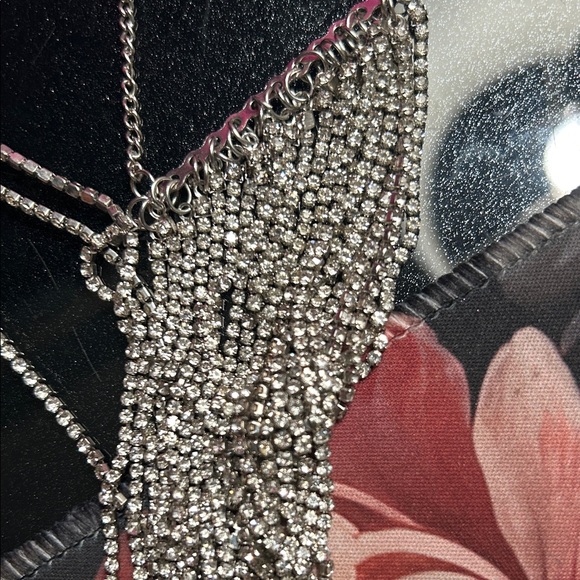 Chic Silver Multi-Layer Necklace - Picture 5 of 8